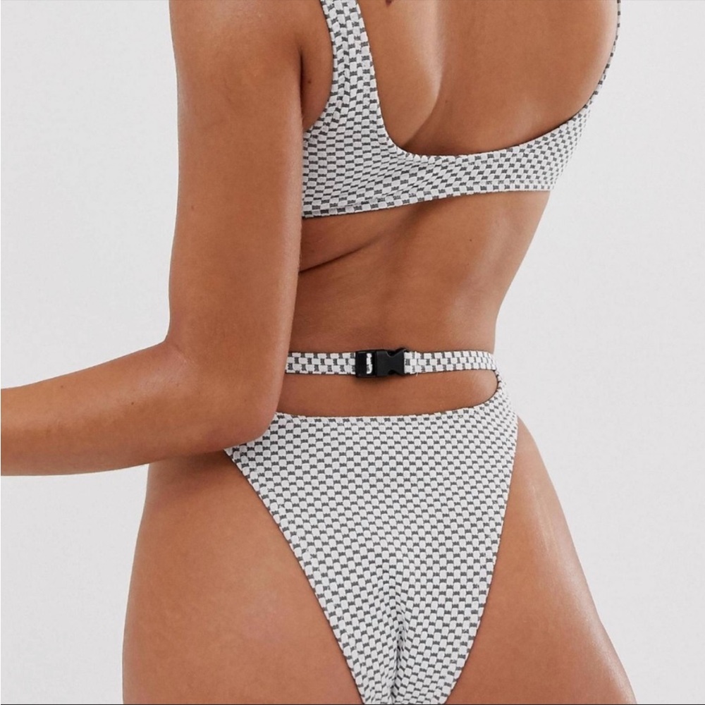 TWIIN bikini bottoms